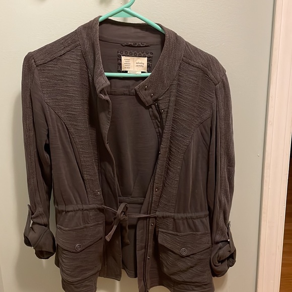 Anthropologie blazer jacket. Has zip/snap closure and cinch tie waist. - Picture 6 of 6